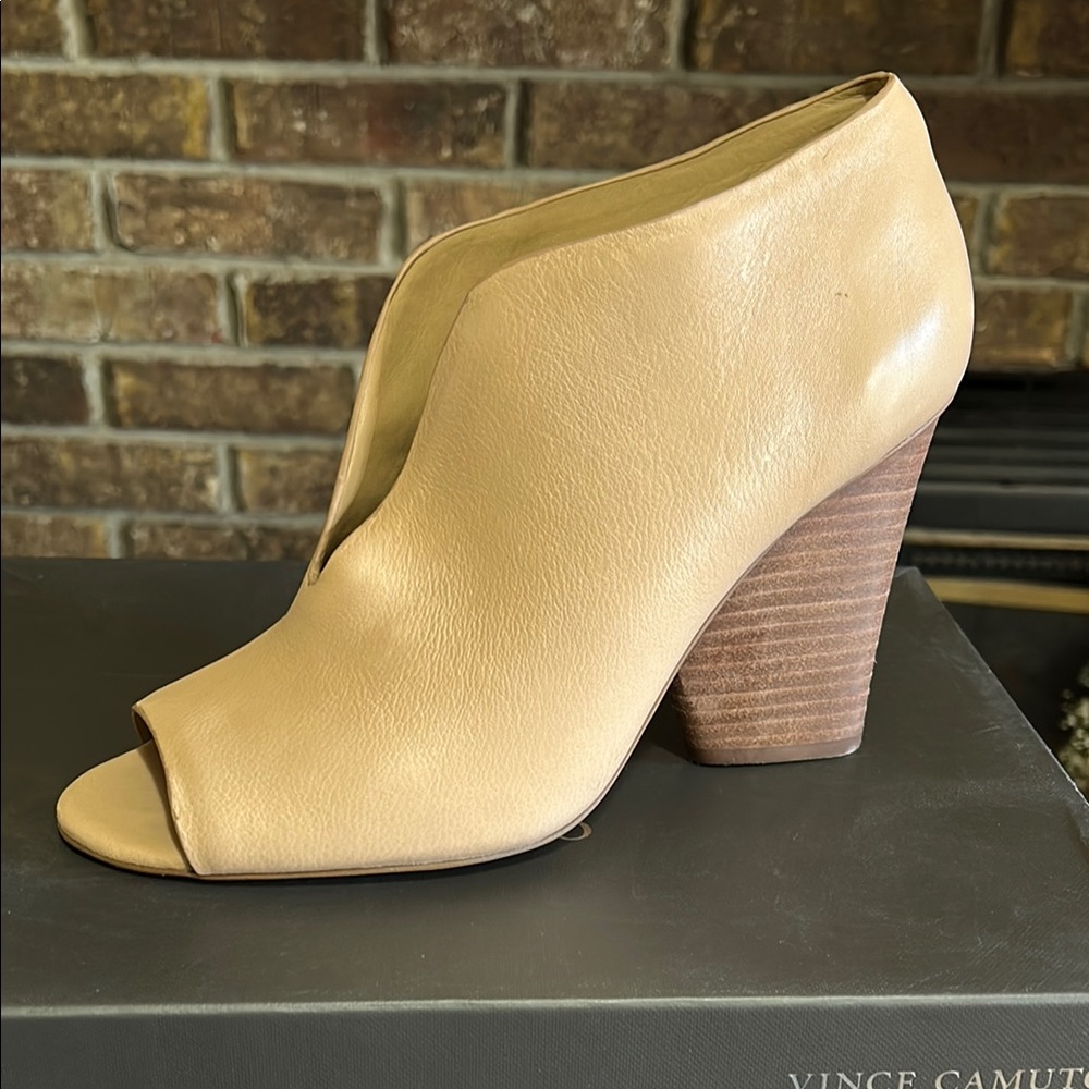 Vince Camuto Tan Heeled Ankle Boots
